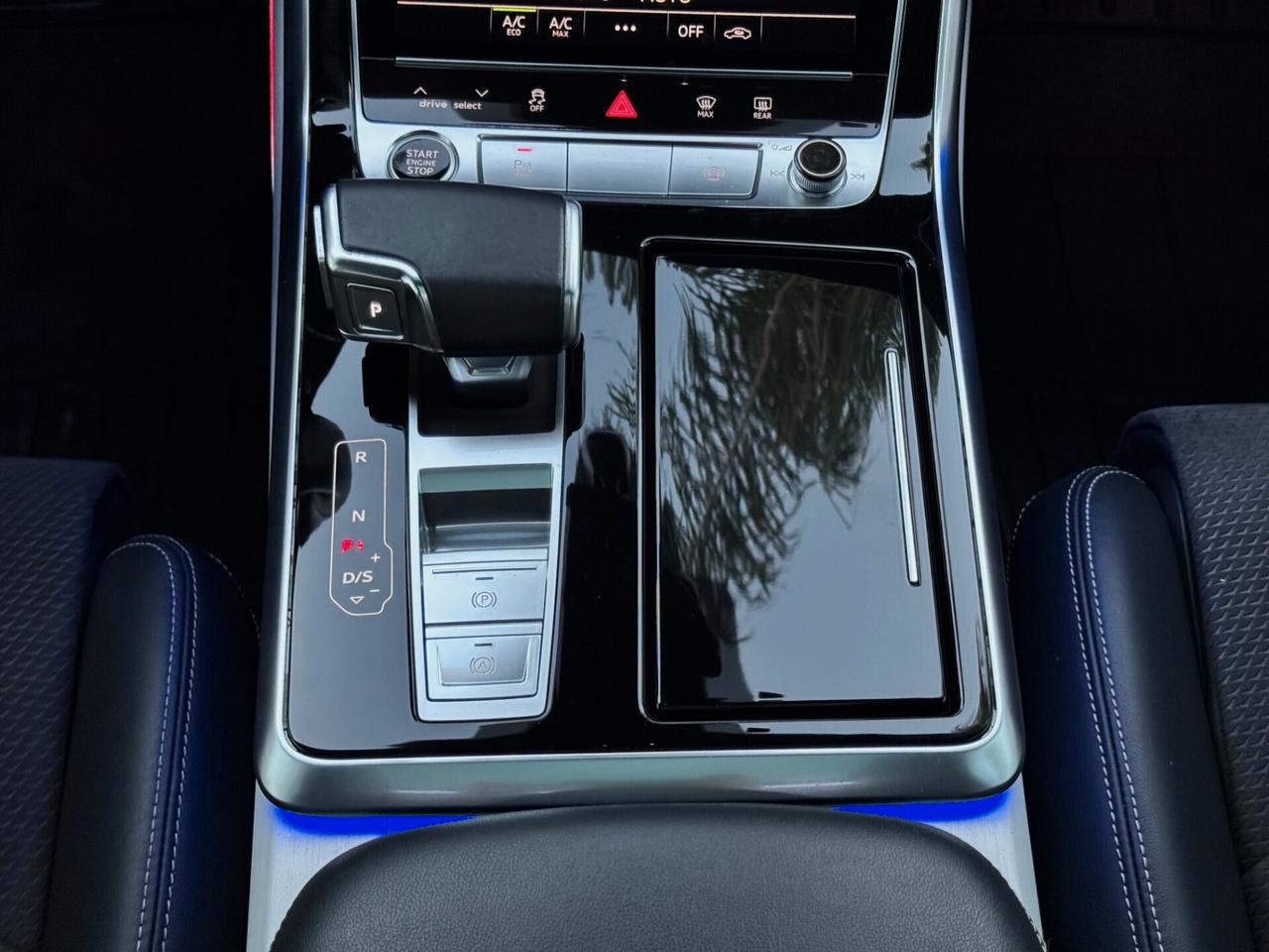 Audi Q8 50 TDI MHEV S line Plus Quatt 286CV TETTO