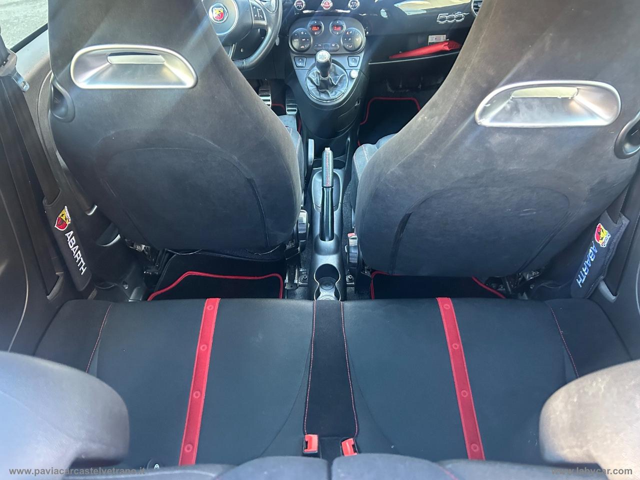 ABARTH 500 1.4 Turbo T-Jet Custom