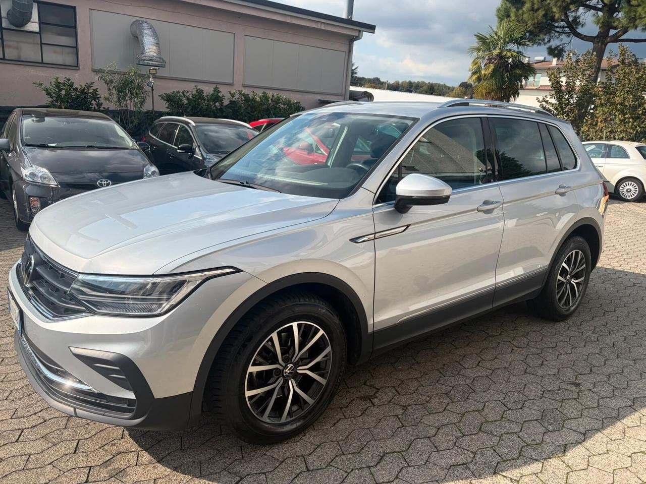 Volkswagen Tiguan 2.0 TDI 150 CV SCR DSG Life*EURO6
