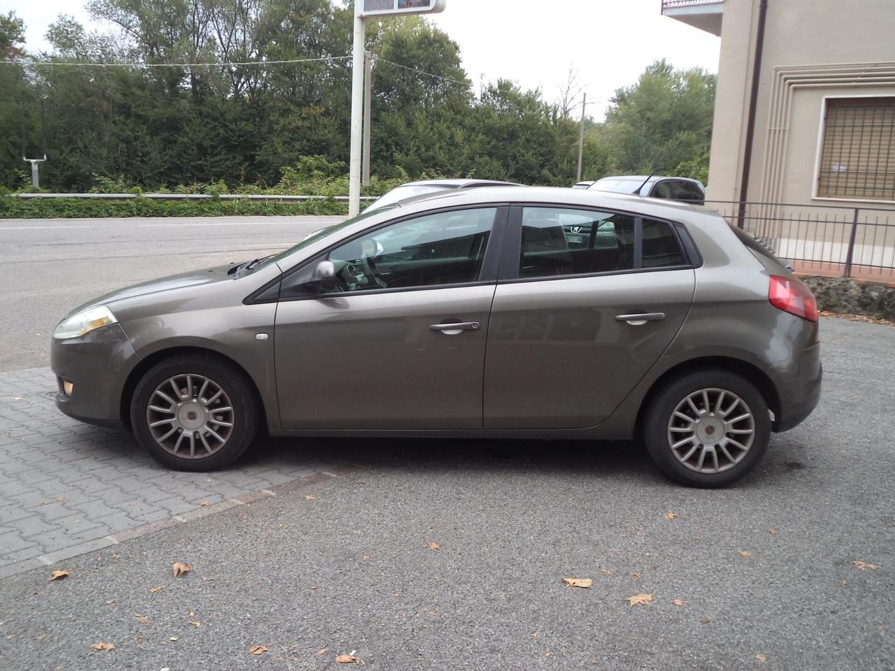 Fiat Bravo 1.6 MJT 105 CV Dynamic OK NEOPATENTATI