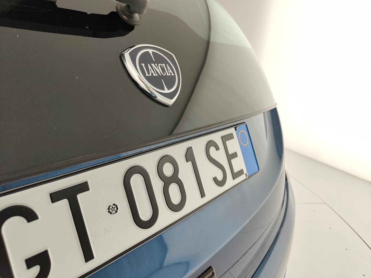 Lancia Ypsilon 1.0 FireFly 5 porte S&S Hybrid Platino