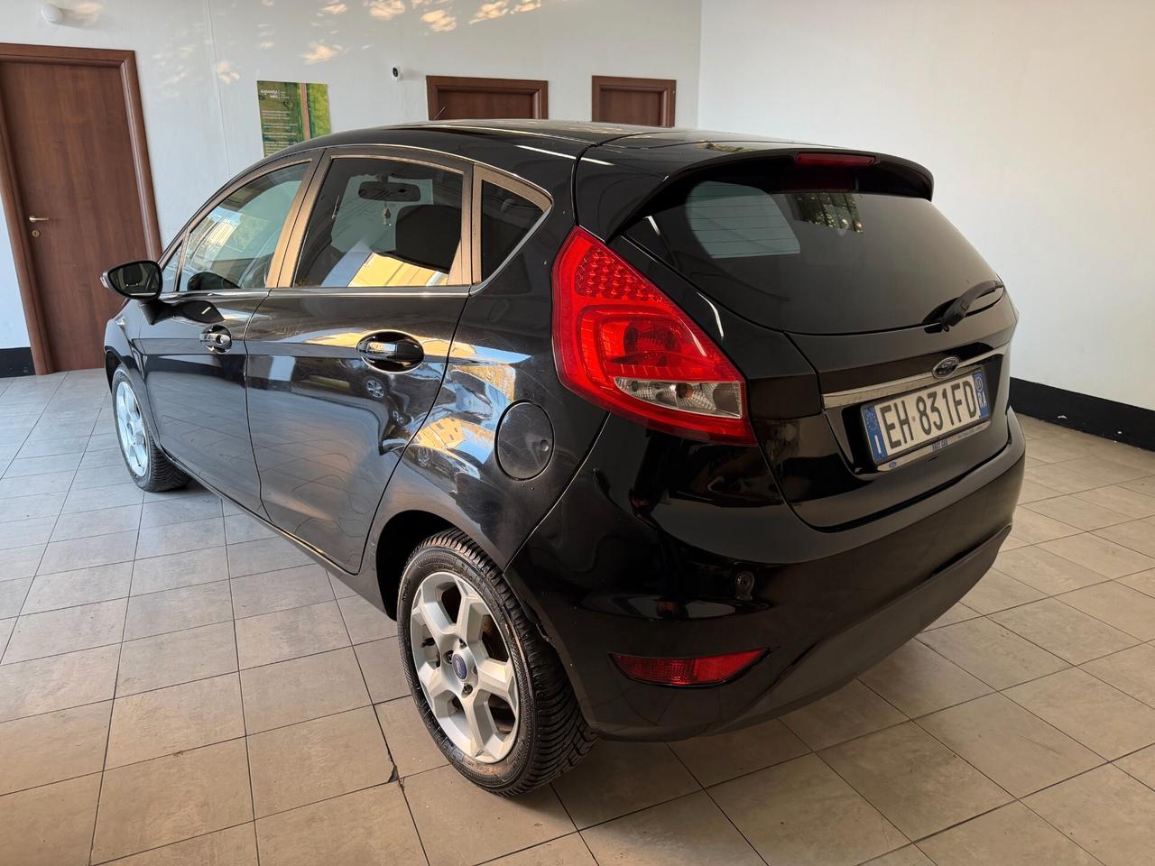 Ford Fiesta 1.4 TDCi 5p. Titanium