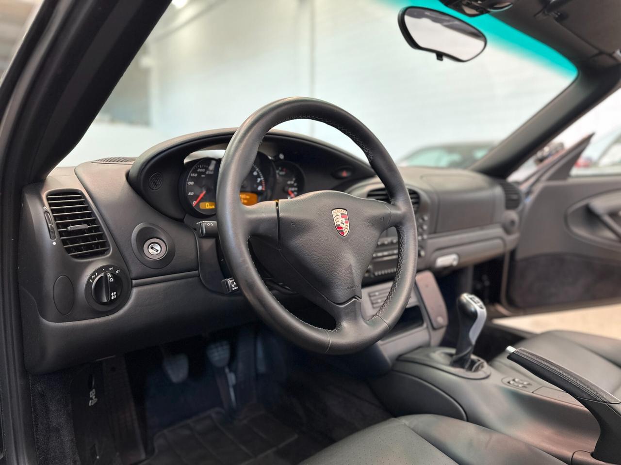 Porsche Boxster 2.7i 24V cat