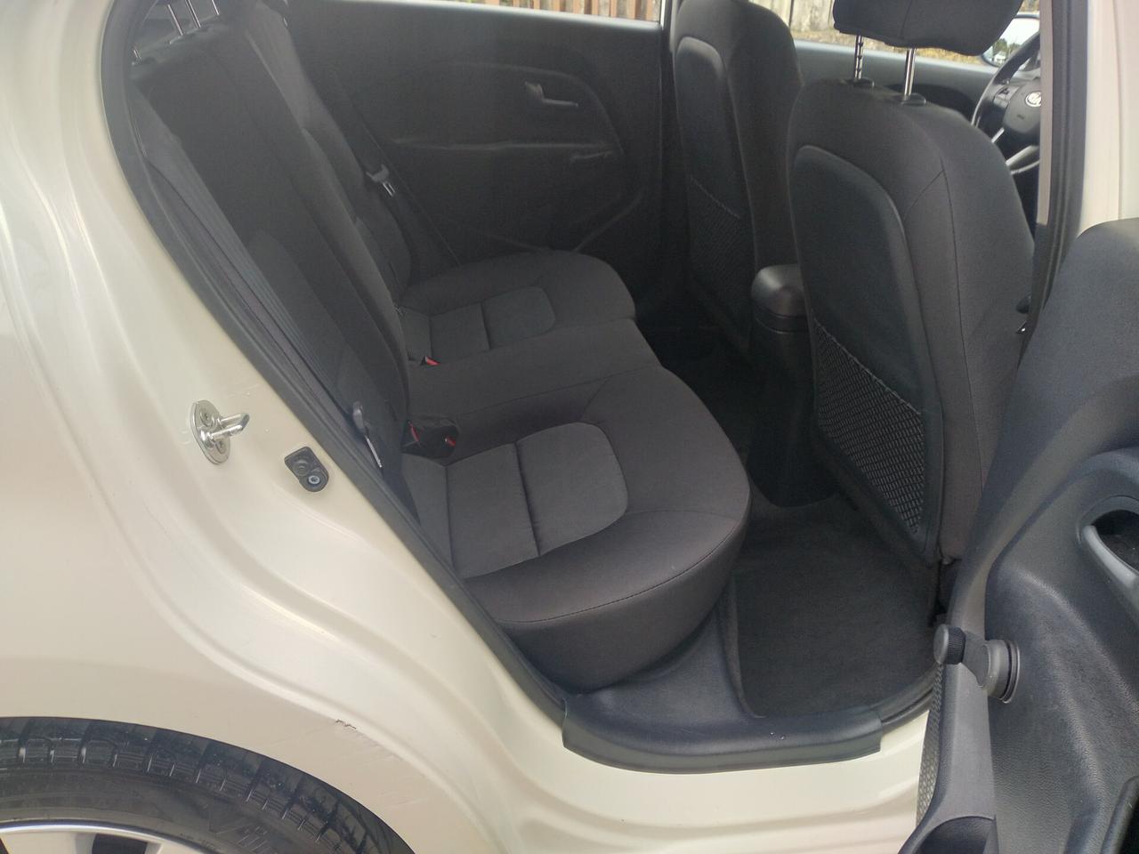 Kia Rio 1.1 CRDi 5p. Cool