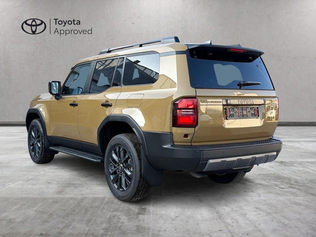 Toyota Land Cruiser 2.8 mhev Premium awd auto