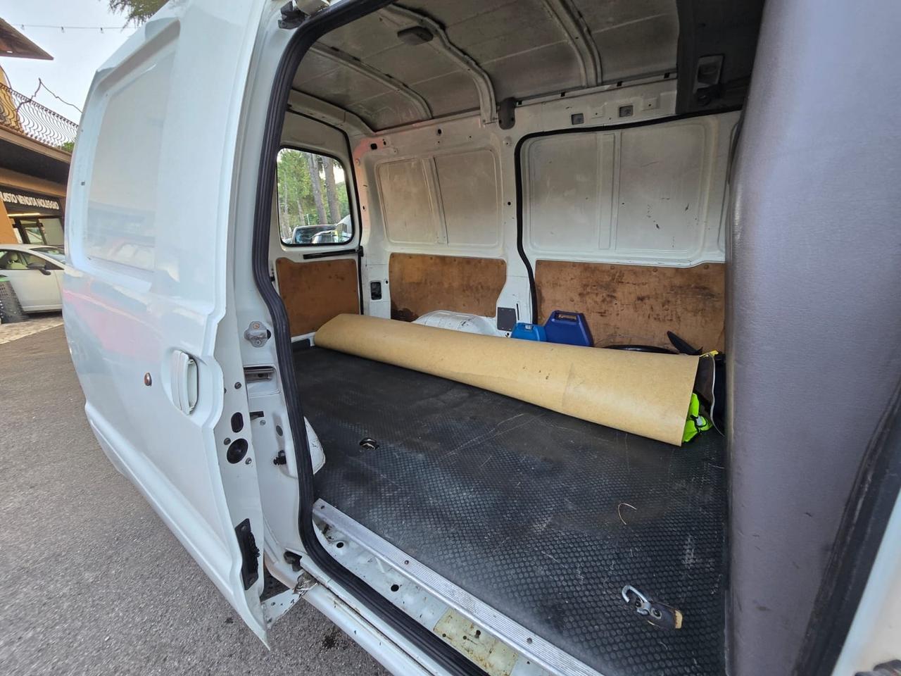 Nissan vanette