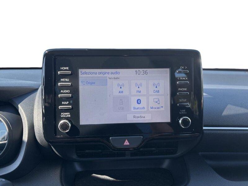 Toyota Yaris 1.0 5 porte Trend