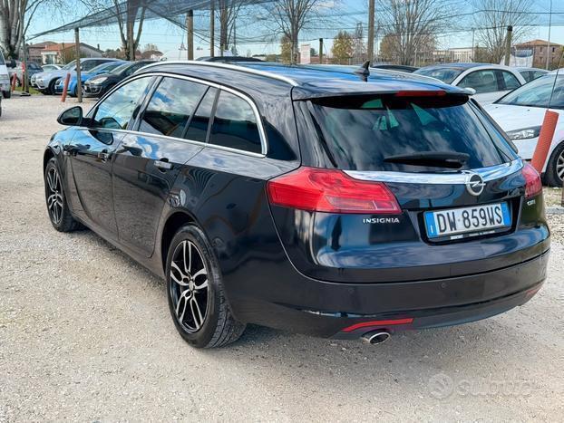 Opel Insignia 2.0 CDTI 4 porte