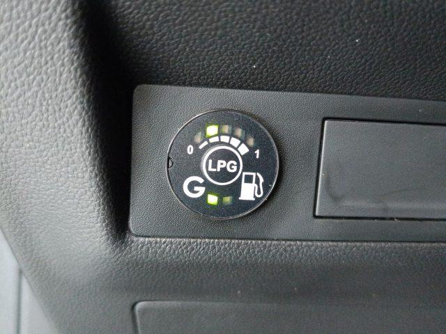 RENAULT Captur TCe 100 CV GPL FAP Intens