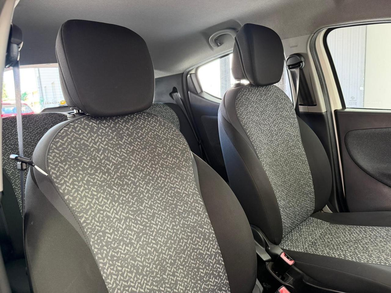 Lancia Ypsilon 1.2 69 CV 5 porte -UNIPRO-GARANTITA-2019