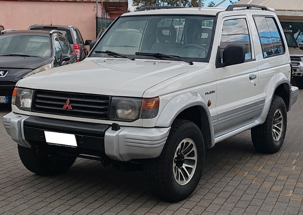 Mitsubishi Pajero 2.5 TDI 3P GLS -MOTORE NUOVO-