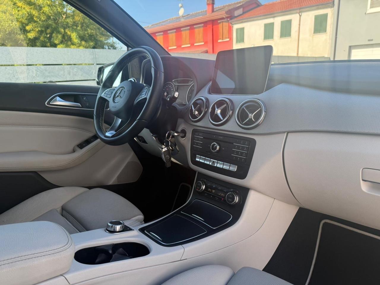 Mercedes-benz B 180 d Automatic Sport