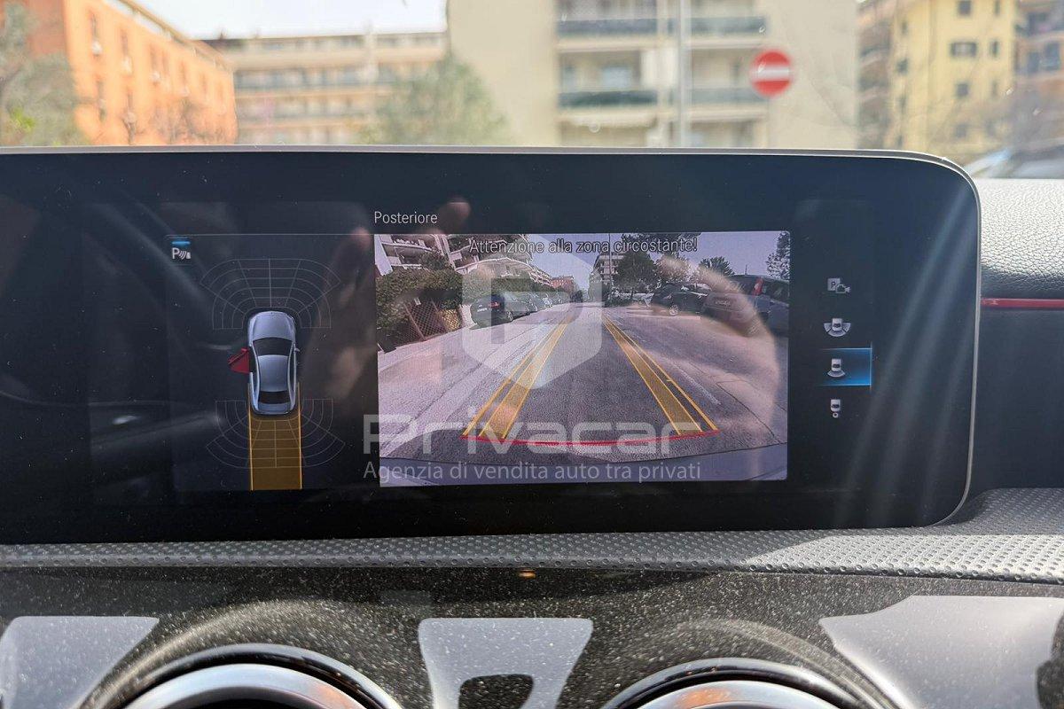 MERCEDES A 180 d Automatic Premium