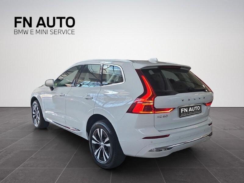VOLVO XC60 (2017-->) XC60 T6 Recharge Plug-in H...