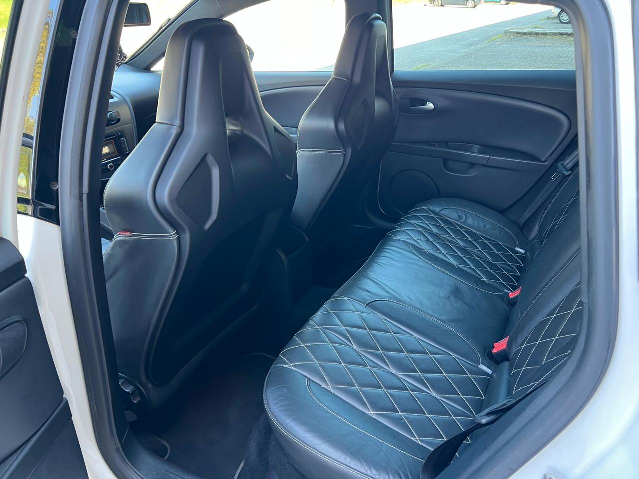 Seat Leon 2.0 TSI Cupra R 265CV