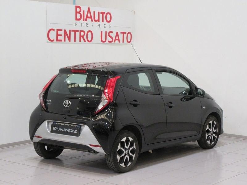 Toyota Aygo Connect 1.0 VVT-i 72 CV 5 porte x-fun