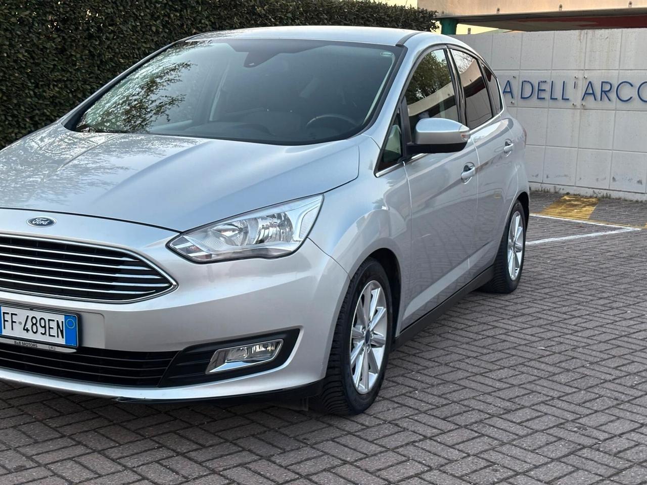 Ford C-Max 1.6 120CV GPL Titanium..CELL 320 147 1147 WUATSAPP