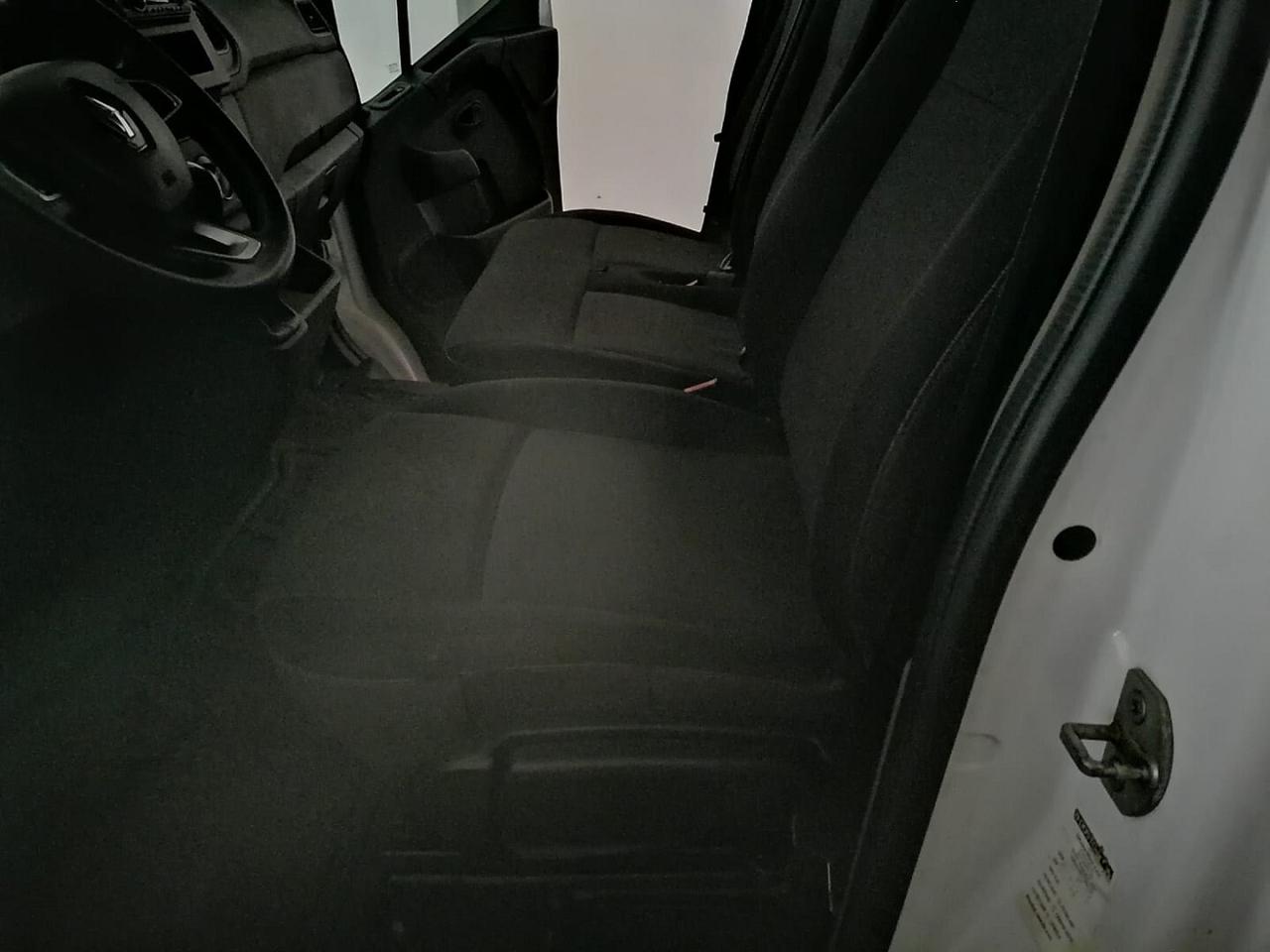 Renault Master T35 2.3 dci 145cv L4