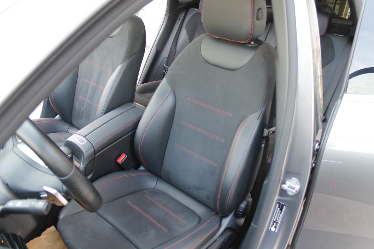 Mercedes-benz GLA 200 d Automatic Premium