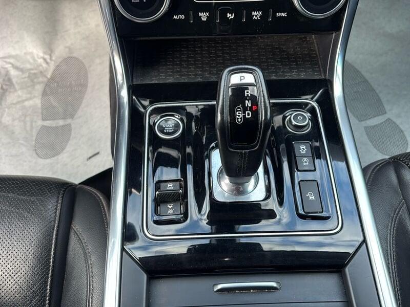 Jaguar XE XE 2.0 180cv