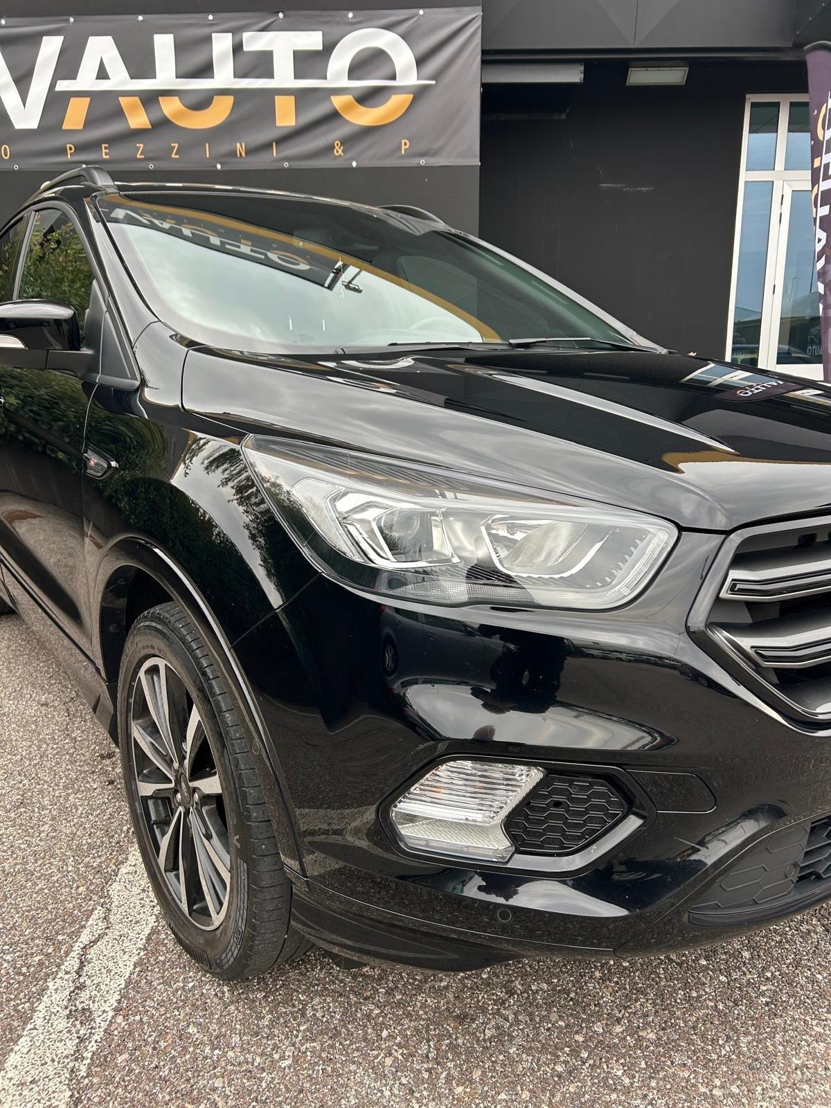 Ford Kuga 1.5 EcoBoost 120 CV S&S 2WD ST-Line