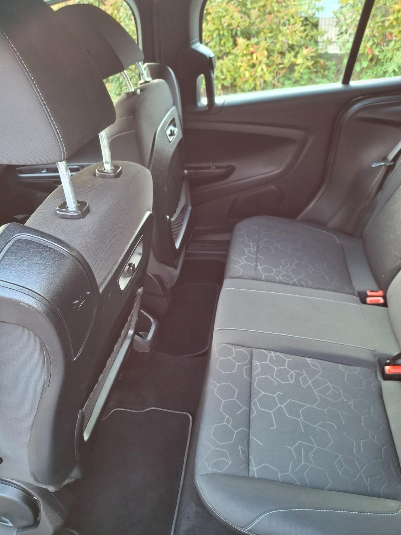 Ford bmax anno 2016 titanium neo patentati
