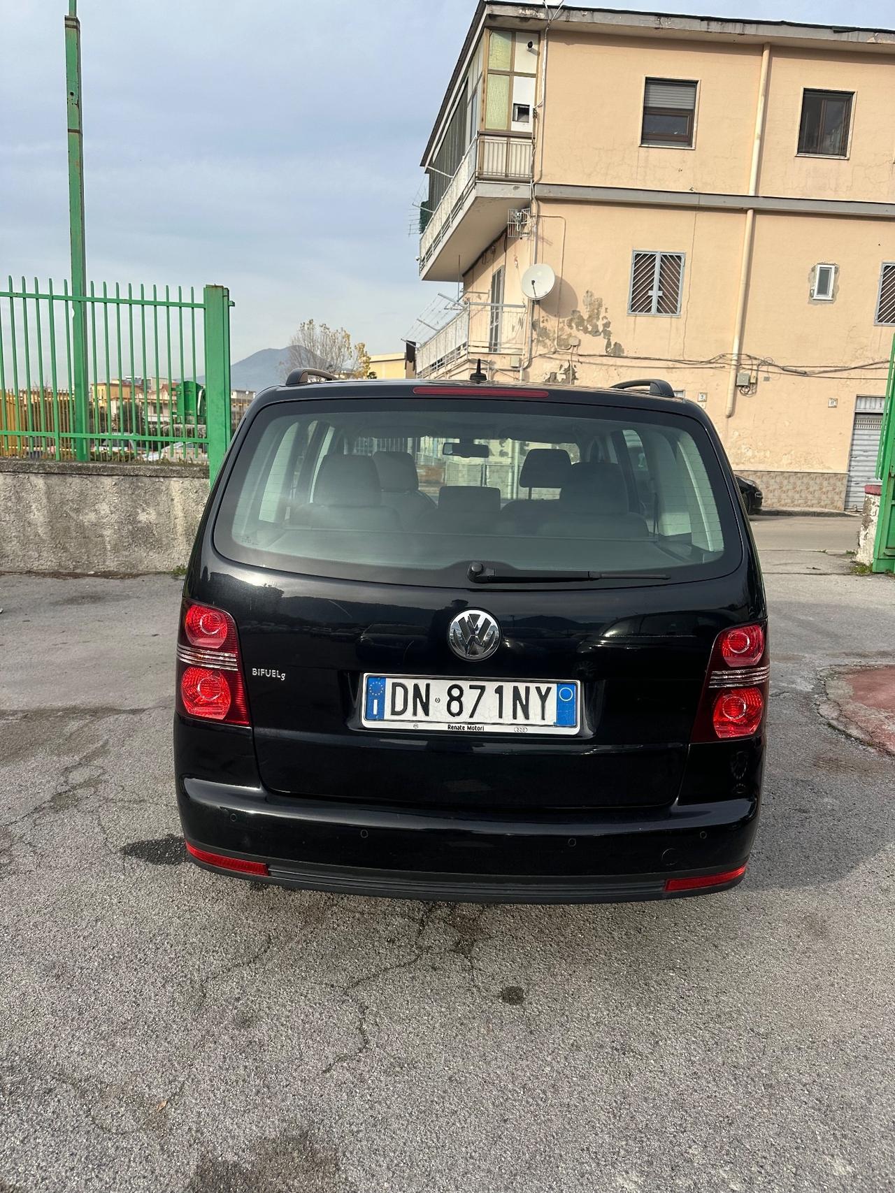 Volkswagen Touran 1.6 Trendline Bifuel G