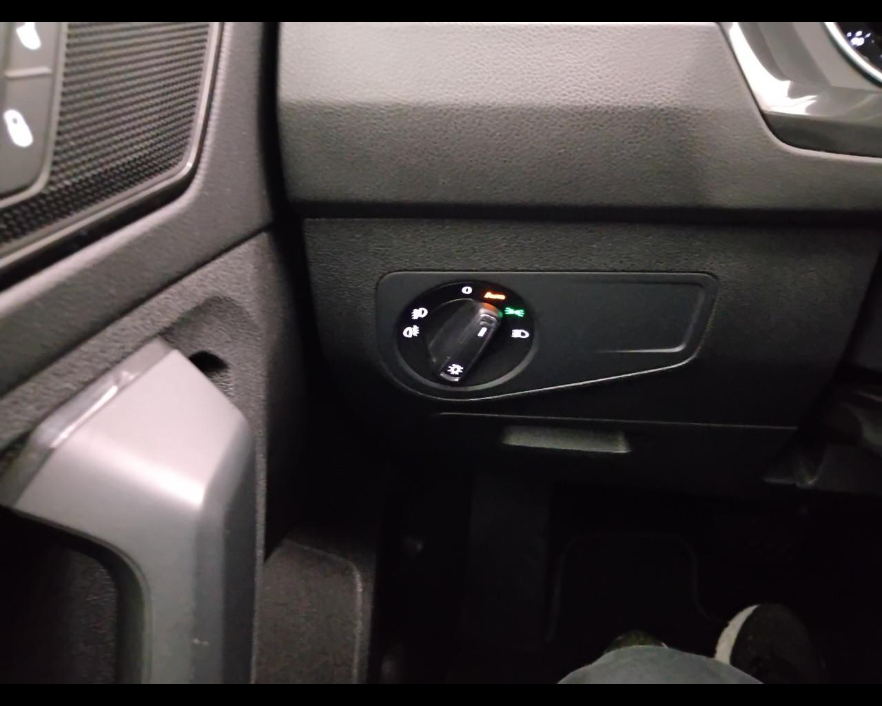 VOLKSWAGEN Tiguan II 2016 - Tiguan 2.0 tdi Business 150cv dsg