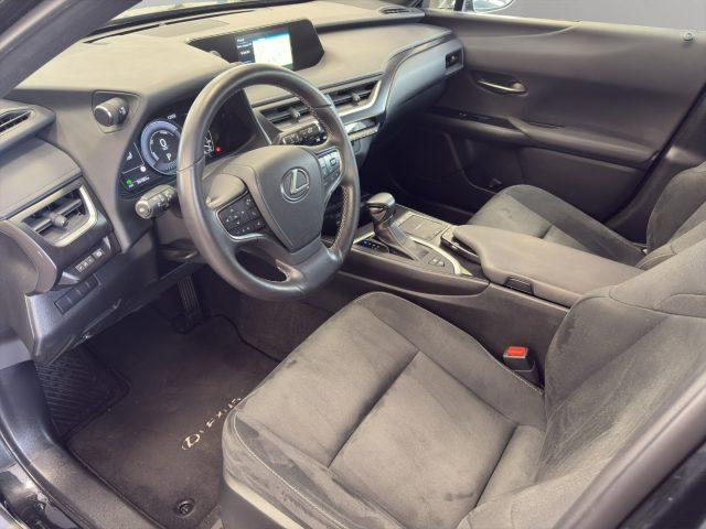 LEXUS UX 250h UX Hybrid 2WD Business