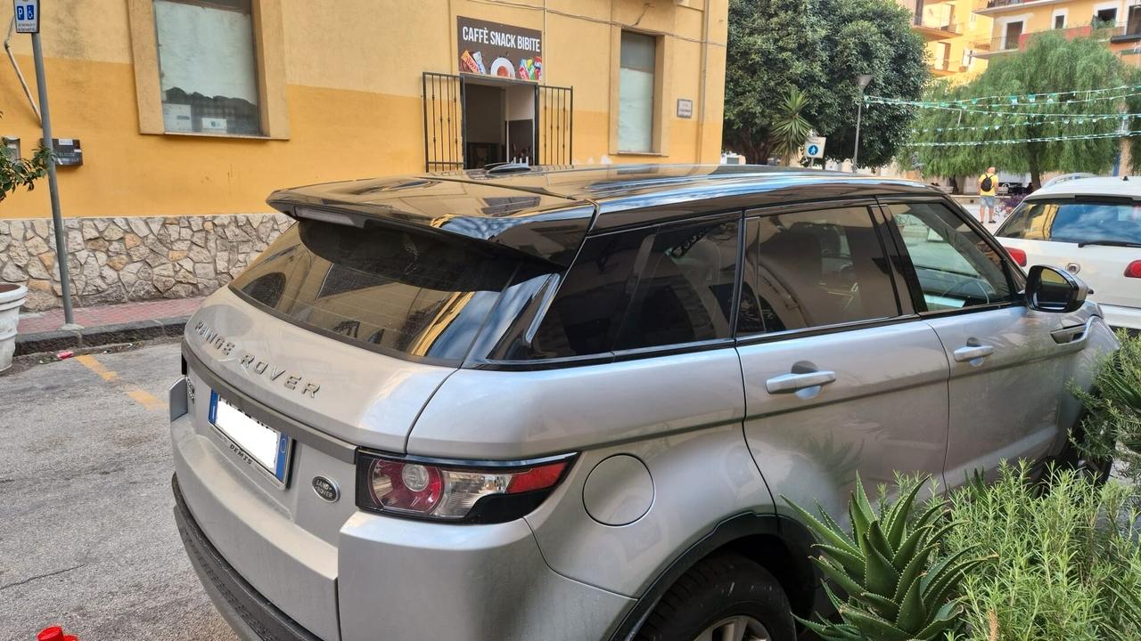 Land Rover Range Evoque 2.2 TD4 5p. Dynamic