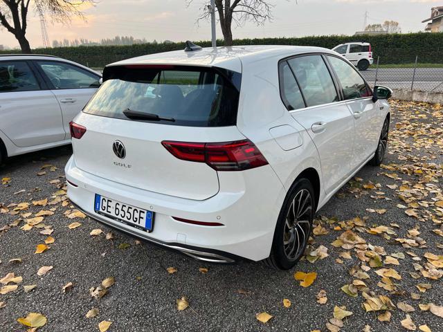 VOLKSWAGEN Golf 1.5 TGI DSG Style