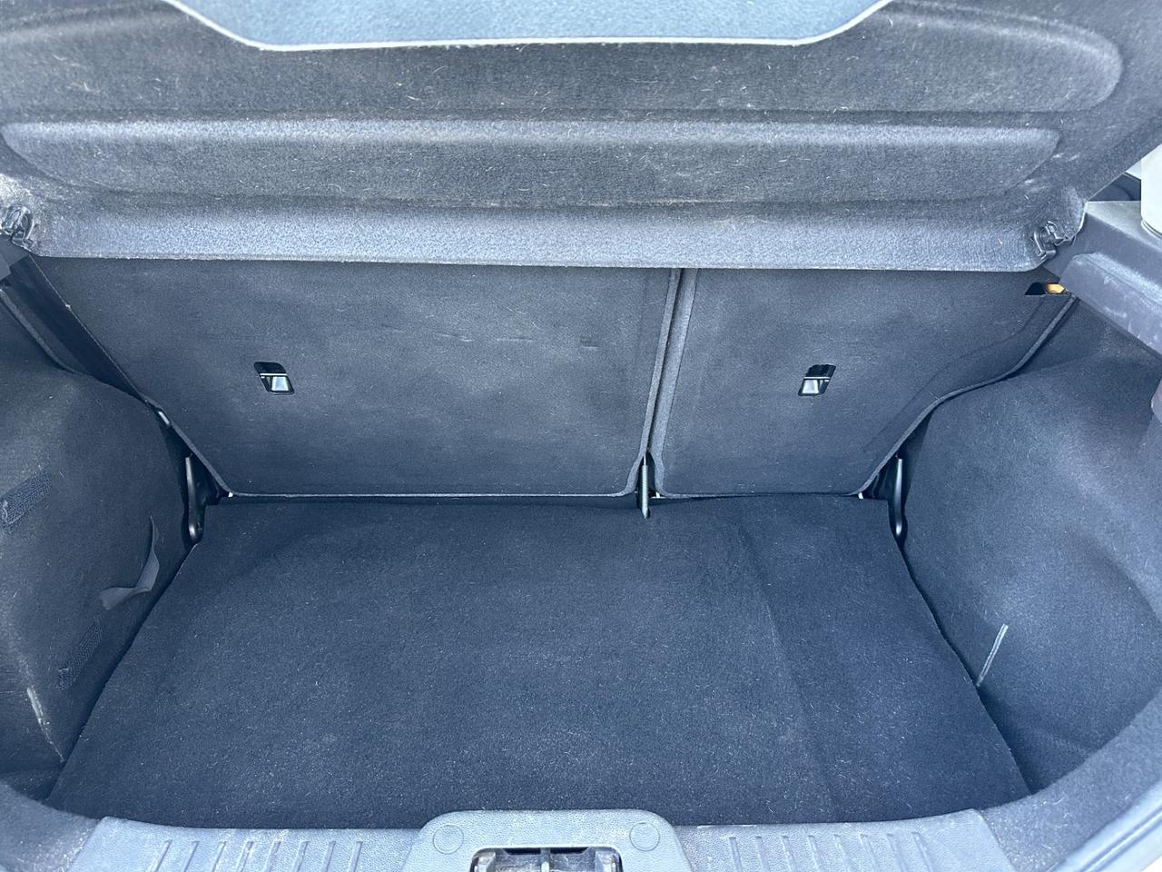 Ford Fiesta 1.4 5 porte GPL unico proprietario