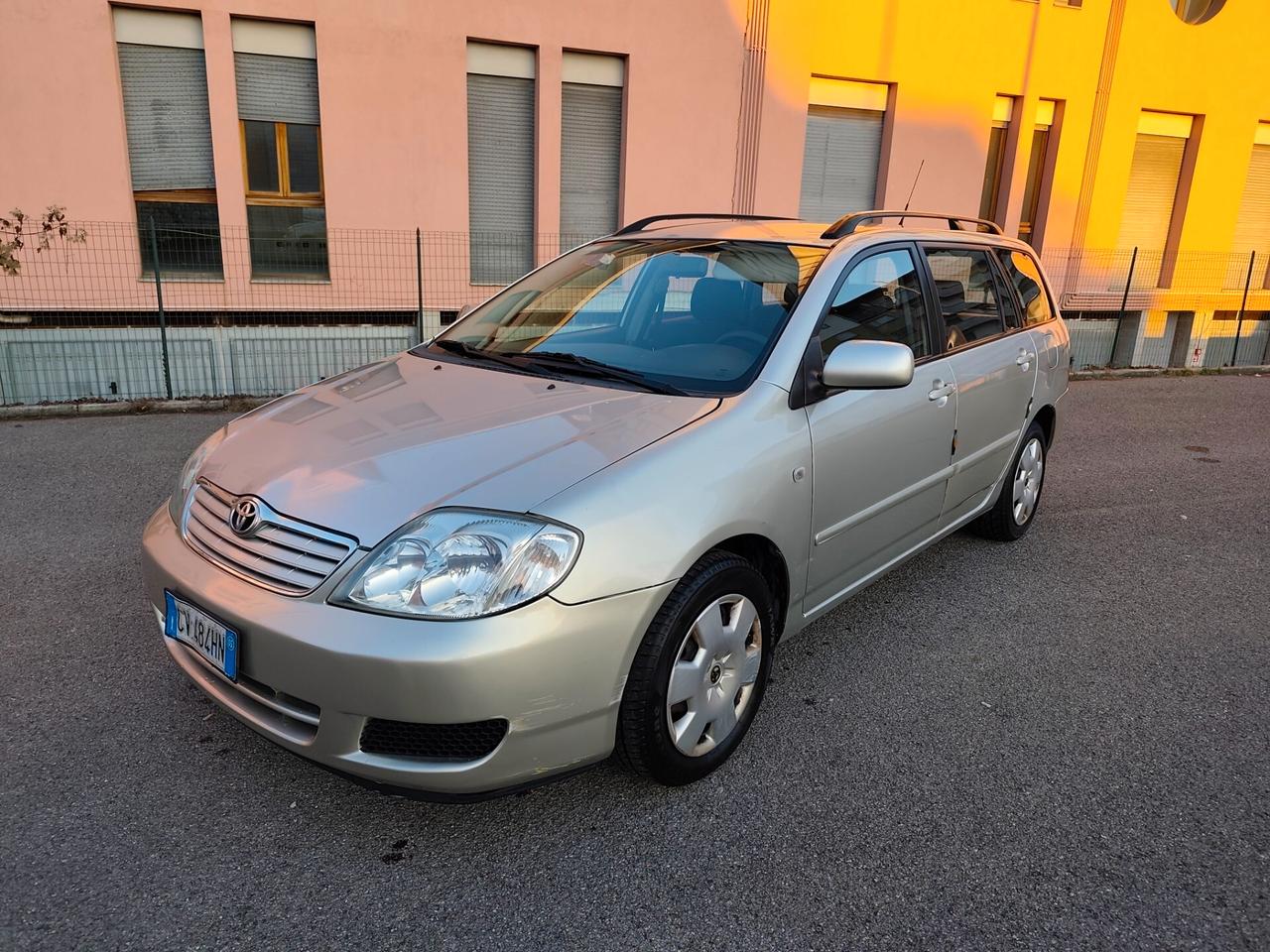 Toyota Corolla 1.4 Benz euro 4 1 proprietario