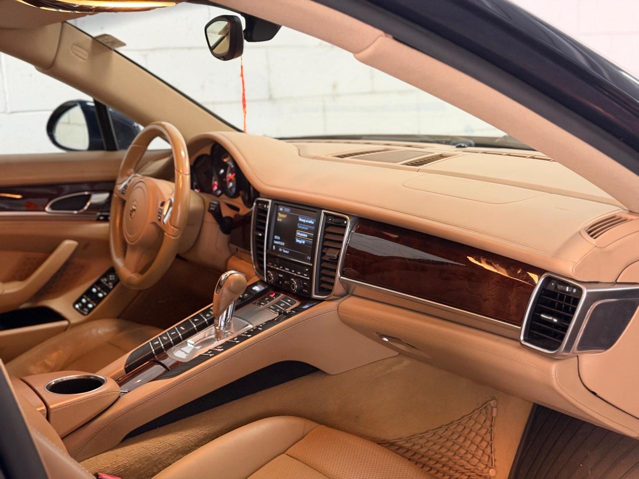 Porsche Panamera 4.8 4S
