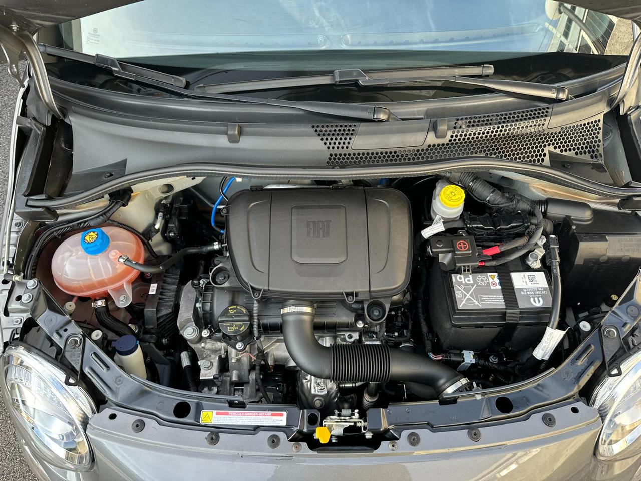 Fiat 500 1.0 hybrid 70cv