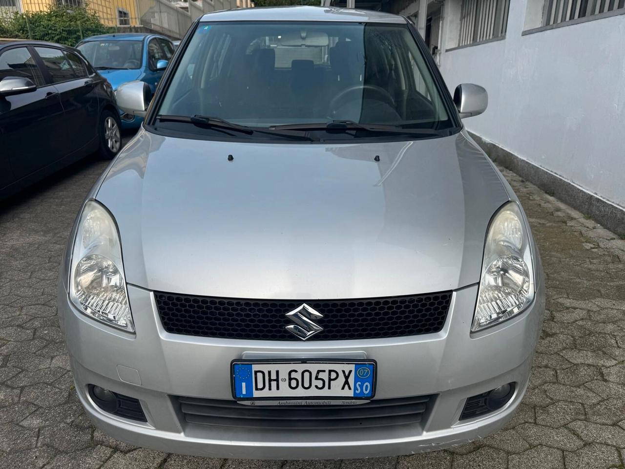 Suzuki Swift 1.3 4x4 5p. GL