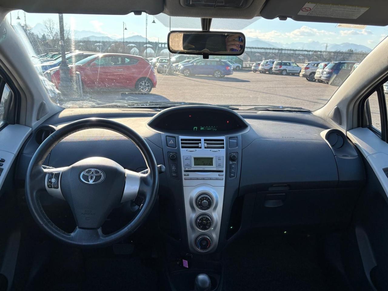 Toyota Yaris 1.4 D-4D 5P Automatica/ Unicoproprietario