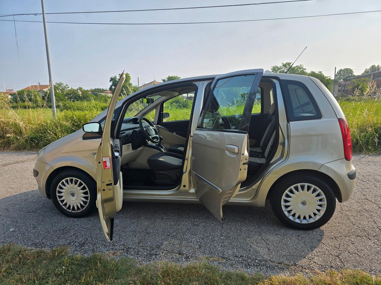 LANCIA MUSA 1.4 16V Oro Benzina NEOPATENTATI