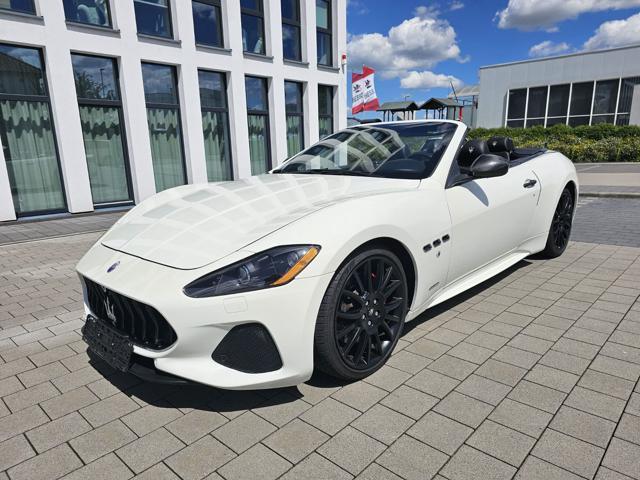 MASERATI GranCabrio 4.7 V8 VERSIONE S NOLEGGIO CON TARGA TEDESCA