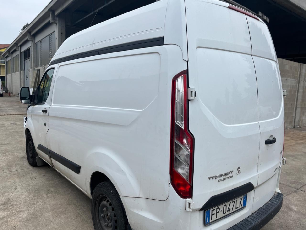 Ford transit custum 2018 automatico sinistrato
