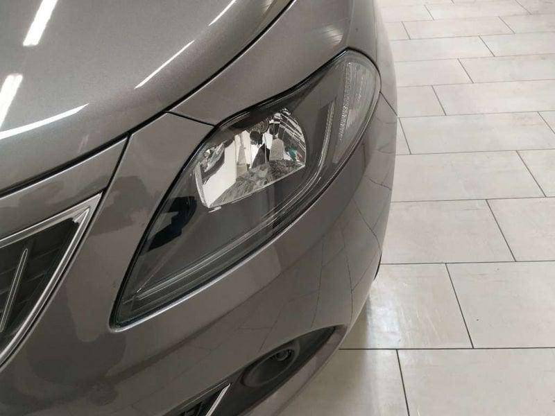 Lancia Ypsilon 1.0 firefly hybrid Gold s&s 70cv