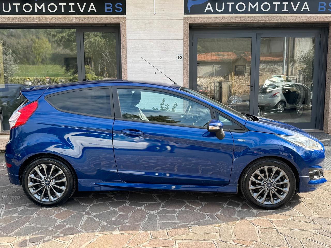 Ford Fiesta 1.5 TDCi 75CV 5 porte ST-Line