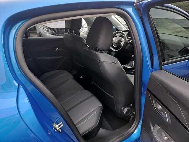 Peugeot 208 PureTech 100 Allure Pack