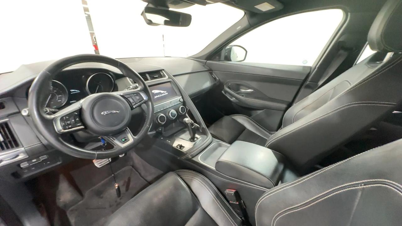 Jaguar E-Pace 2.0D 150 CV AWD aut. R-Dynamic S