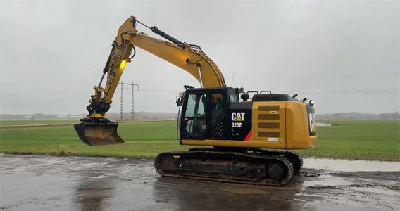 Caterpillar 323EL