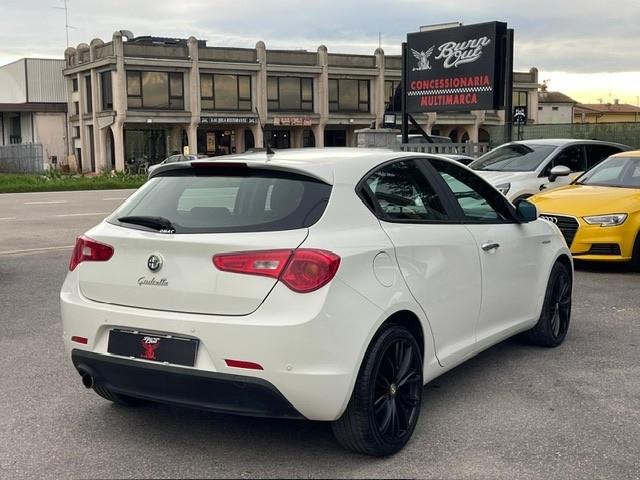 Alfa Romeo Giulietta 1.6 JTDm-2 105 CV Distinctive
