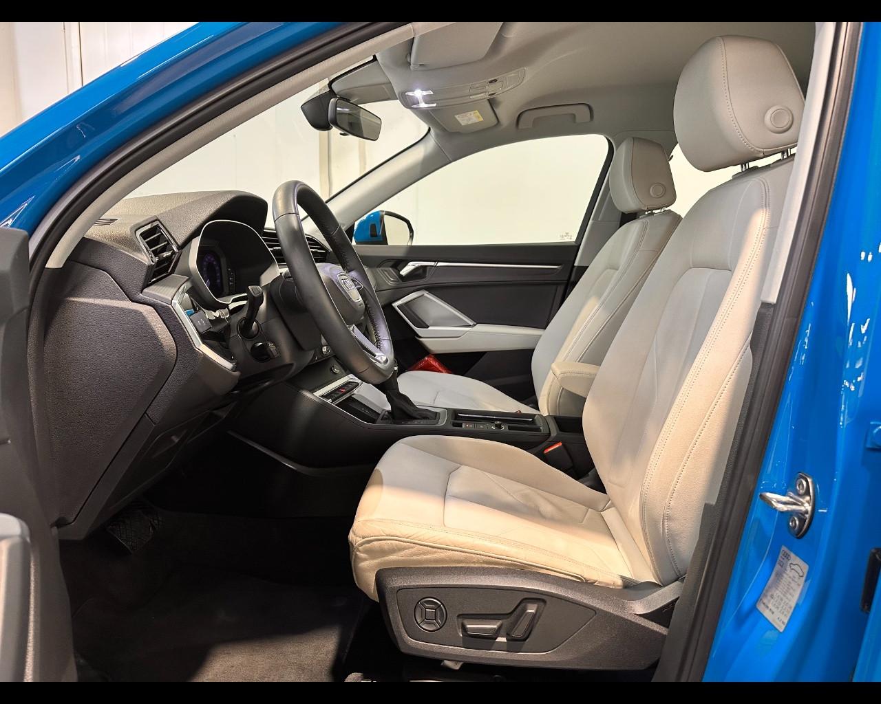 AUDI Q3 45 TFSI S-TRONIC QUATTRO S-LINE EDITION