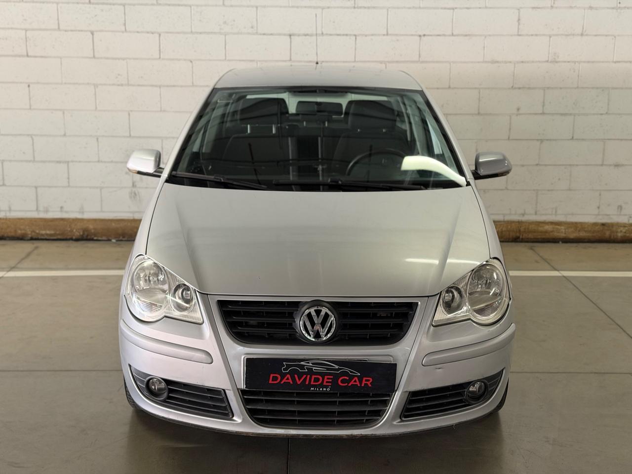 Volkswagen Polo 1.4/75CV 16V 5p. Sportline