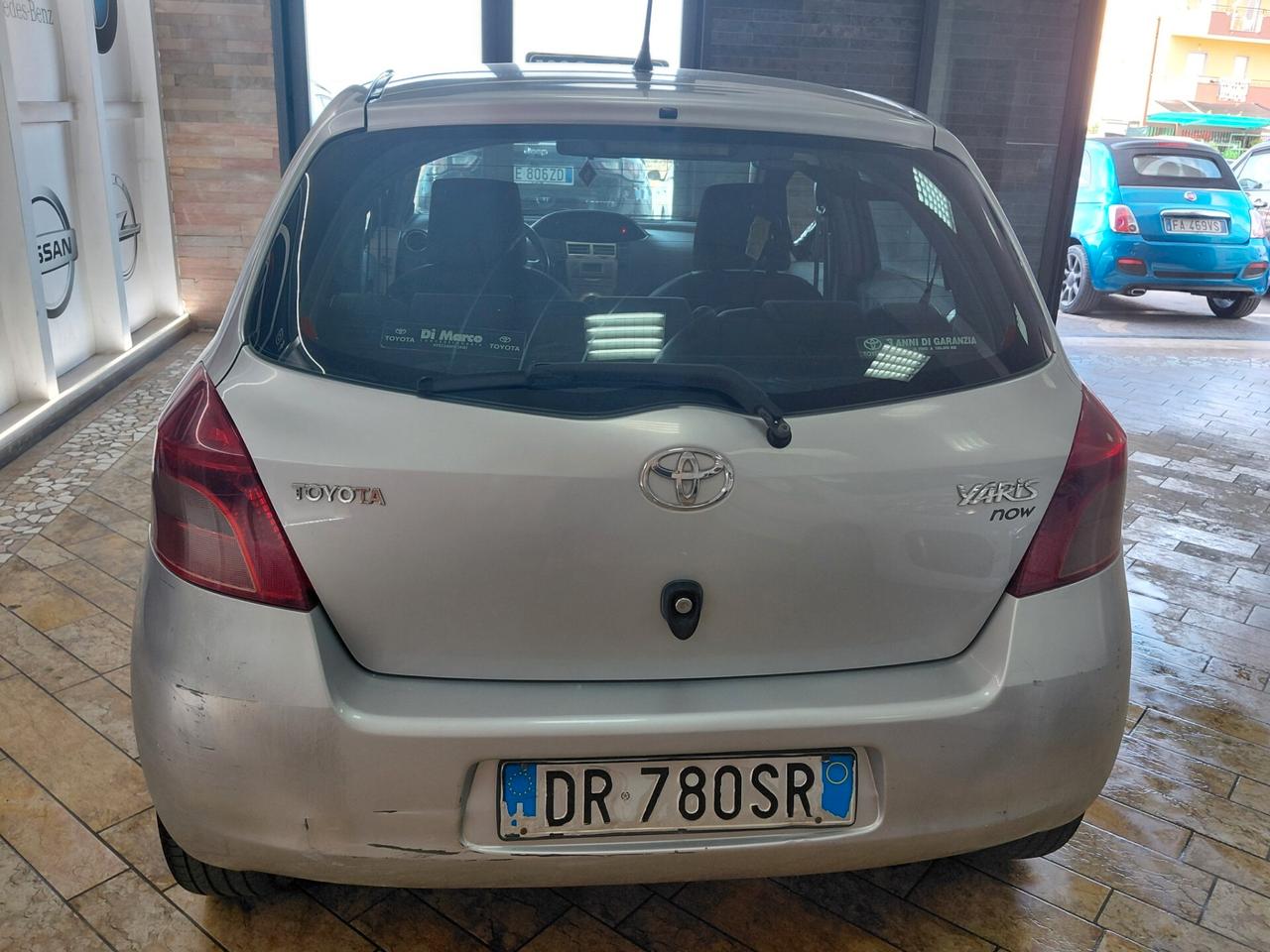 Toyota Yaris 1.0 5 porte GPL