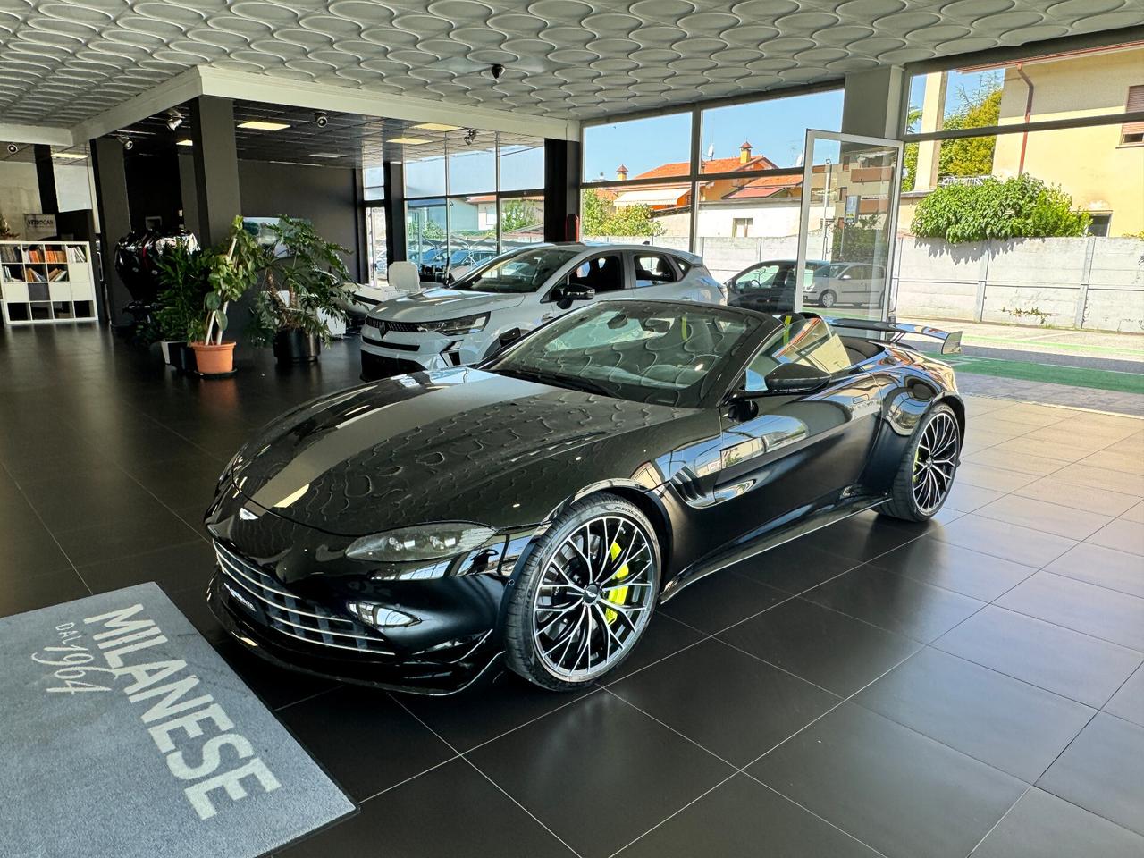 Aston Martin Vantage F1 Edition Roadster